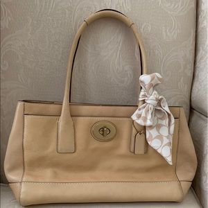 Coach Hampton Madeline satchel Bag w/ Scarf Beige